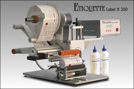 The Etiquette Label X 250 Bottle Label Applicator and Labelling Machine from Etiquette